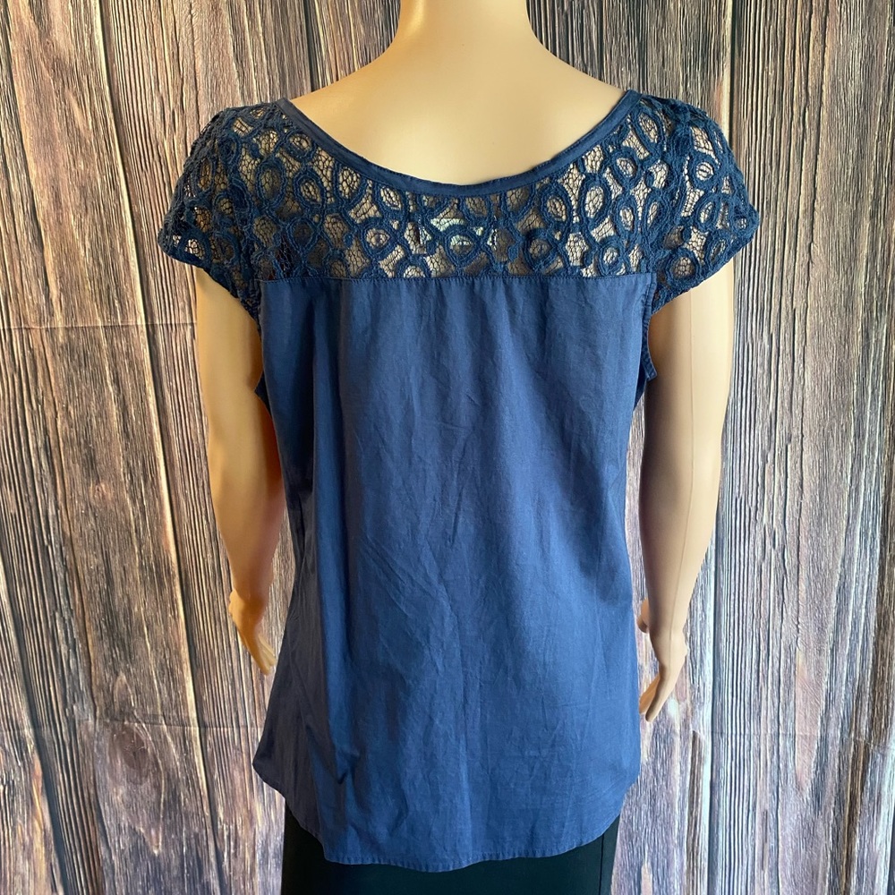 Hollister navy dark blue boho lace detail button down size large - Picture 4 of 16